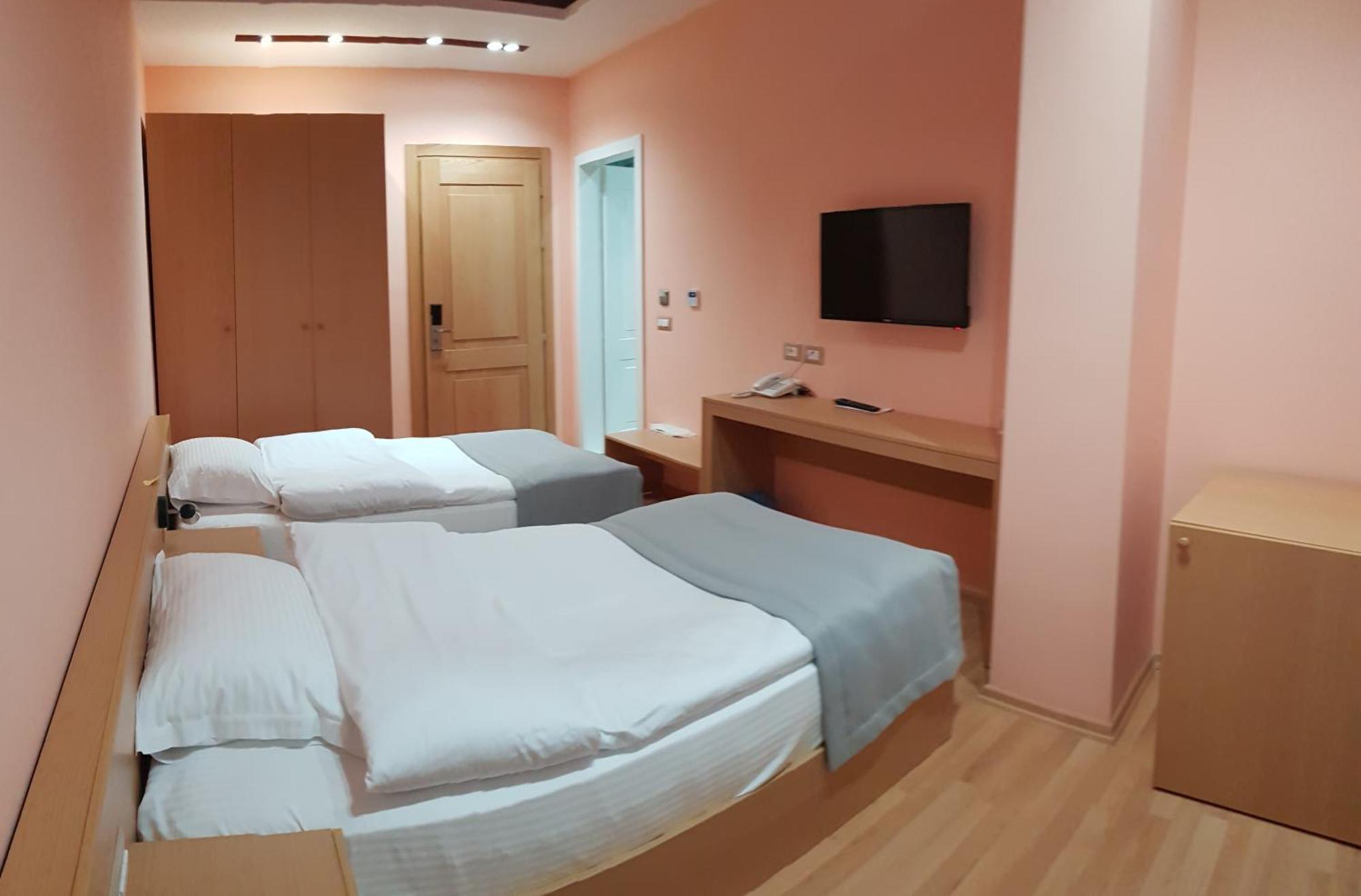 Elite Pogradec Quarto foto