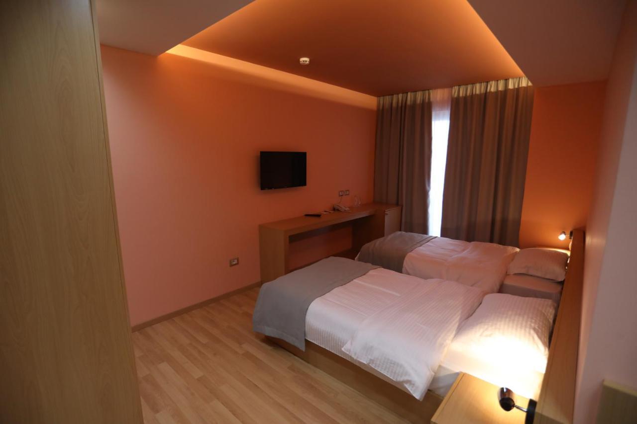 Elite Pogradec Exterior foto